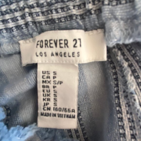 Forever 21 Blue Chambray Striped Shorts, Size S - Picture 4 of 4